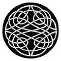 Datei:120px-Celtic knot two-part circle horizontal.jpg