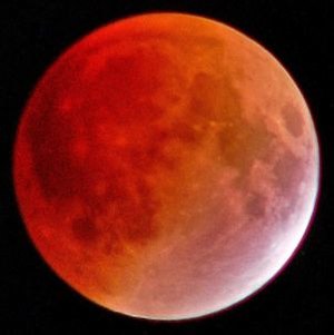 Datei:300px-Lunar Eclipse.jpg
