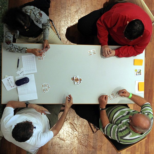 Datei:Doppelkopf 03.jpg