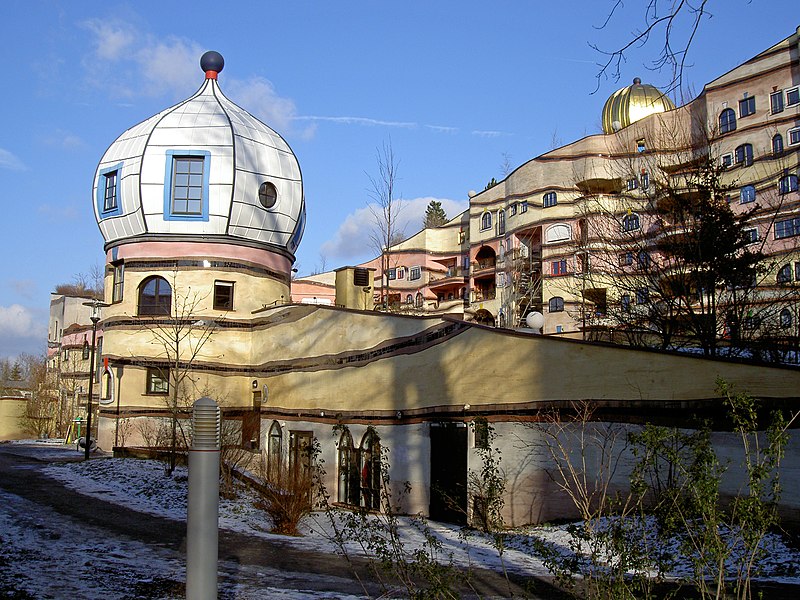 Datei:Darmstadt-Waldspirale-Hundertwasser3.jpg