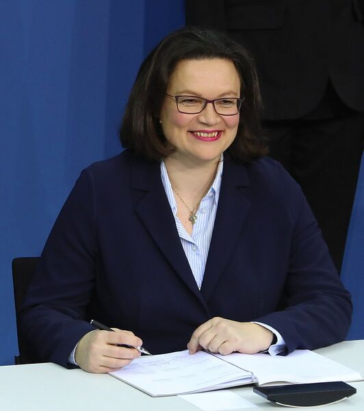 Datei:1064px-Andrea-Nahles-12-03-18.jpg