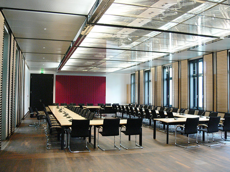 Datei:Bundesrat Ausschusssitzungssaal.jpg