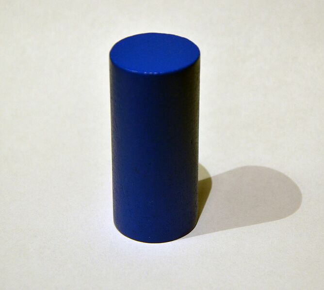 Datei:1002px-Bauklotz blau.jpg