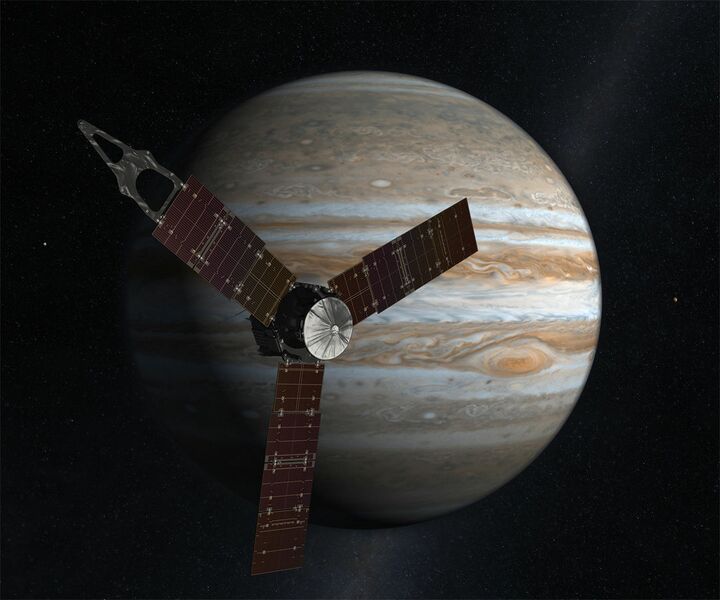 Datei:1080px-Juno in front of Jupiter.jpg