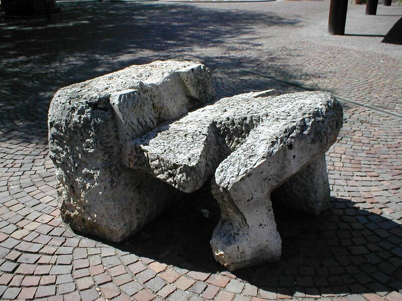 Datei:1200px-Heilbronn-skulptur-befreiung-bergmann.JPG