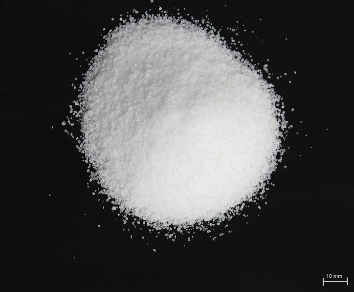 Datei:1086px-Fine sea salt.JPG