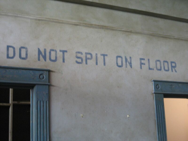 Datei:1200px-OakDoNotSpitOnFloor.jpg